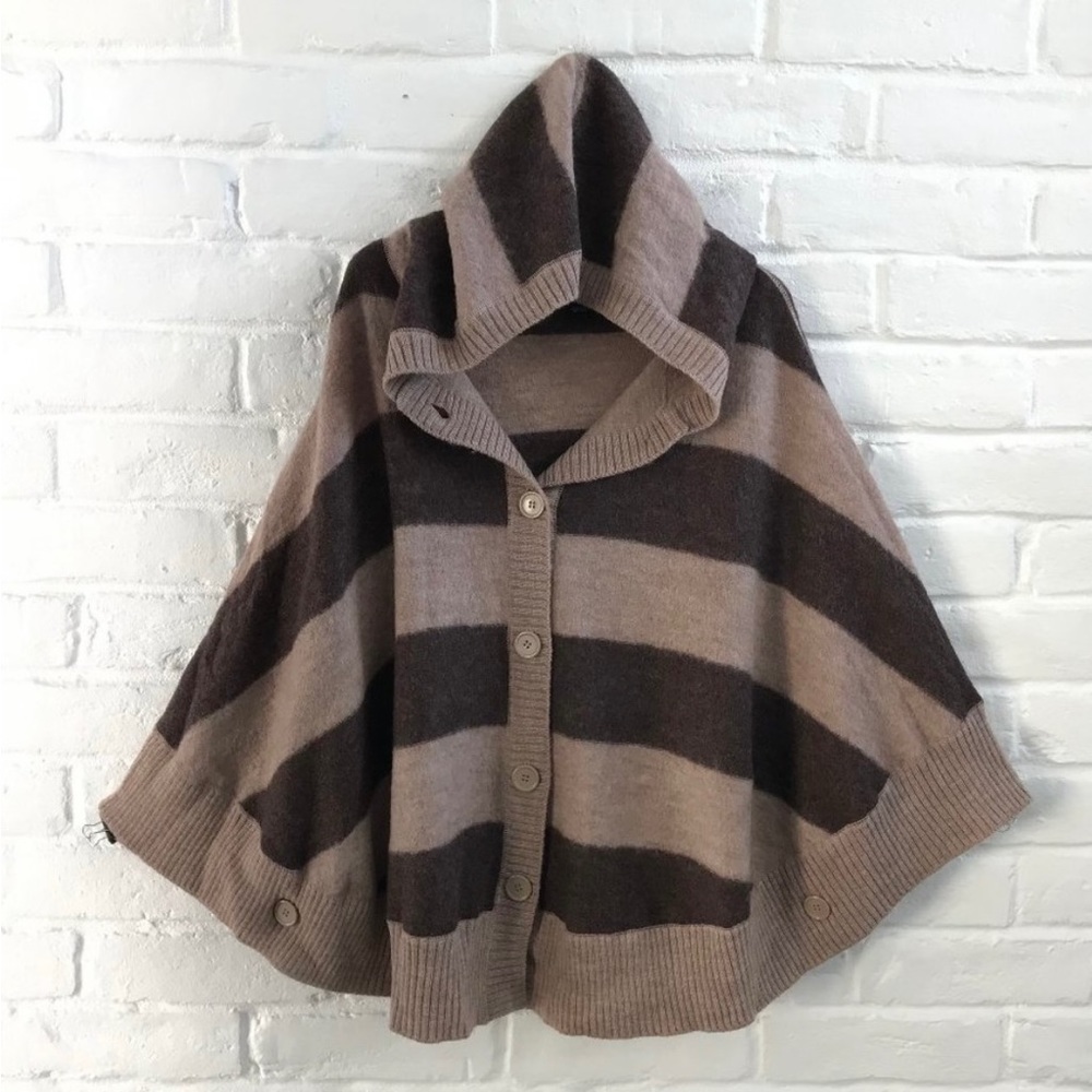 MARINA LUNA 100% Wool Poncho Cape